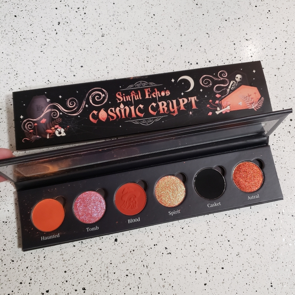 Sinful echo comsic crypt palette